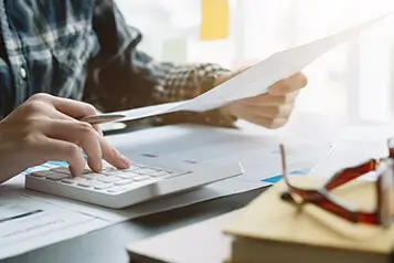 泰山旅游情侣拍照姿势